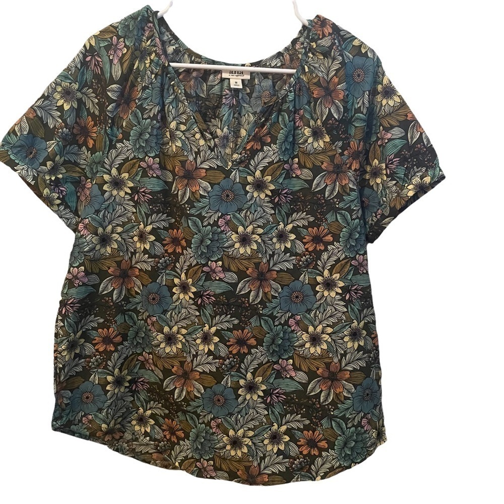 𝅺ana A New Approach Colorful Floral 100% Cotton V-Neck Short Sleeve Shirt